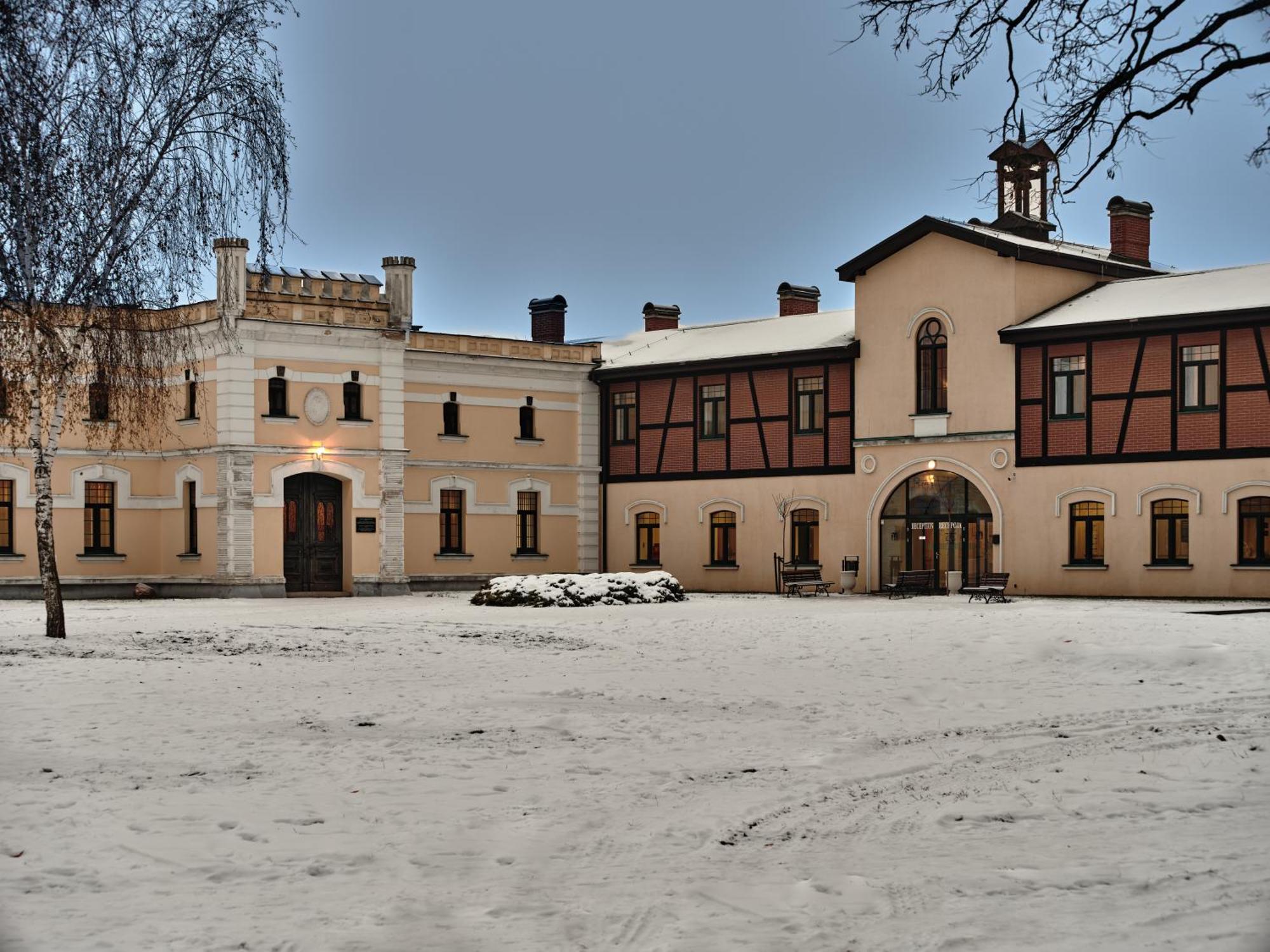 Palac Potockich W Bedlewie Bedlewo Exterior photo